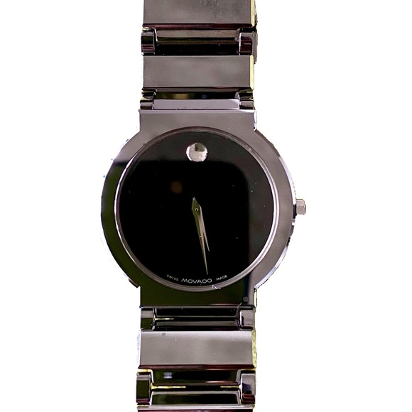 $2,495 Movado Titanium Classic SR - Picture 3 of 16